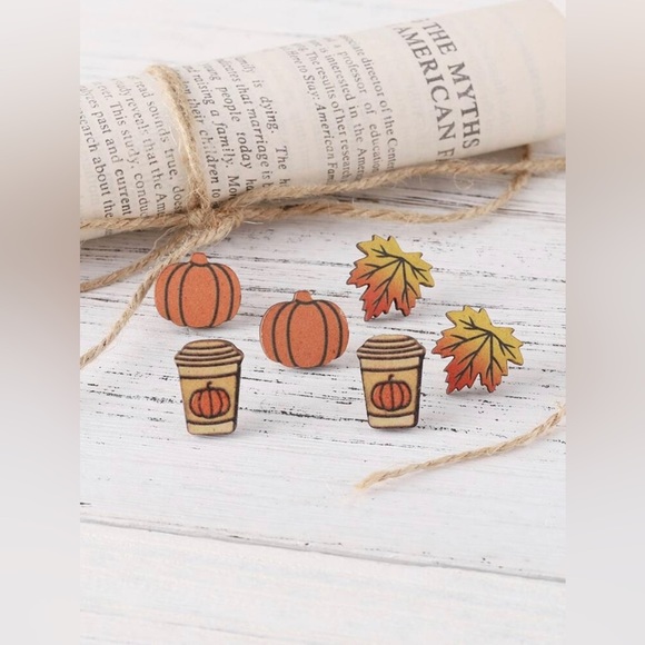 💖5 items for $25 Sale!💖 3 pairs/sets Fall Themed Stud Earrings - Picture 4 of 5